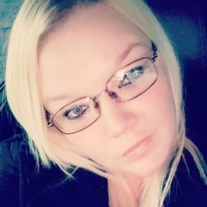 Meet your Posher, Cora